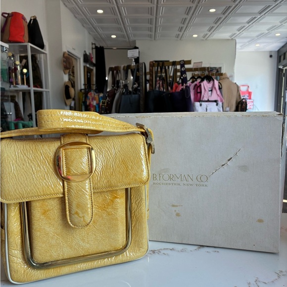 Vintage yellow pleather bag - Picture 2 of 7